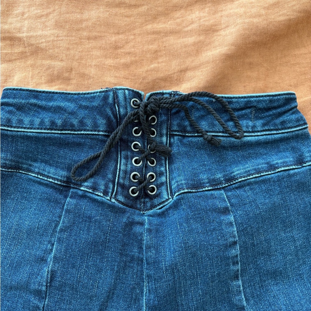 We The Free Crvy Super-High Rise Lace Under Flare Jeans - Picture 5 of 5